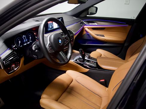 Used 2017 BMW 530i image 12