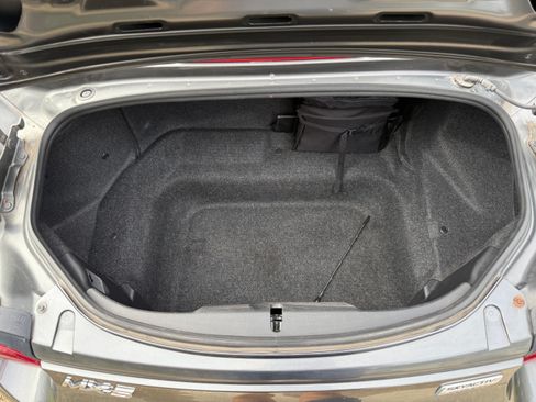 Used 2019 MAZDA MX-5 Miata Club w/ I-ACTIVSENSE Club Package image 23