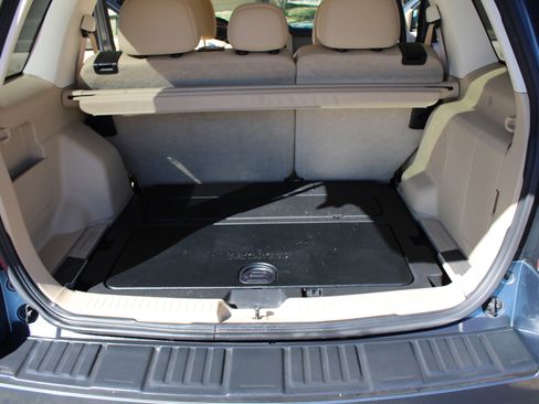 Used 2012 Ford Escape Limited image 10