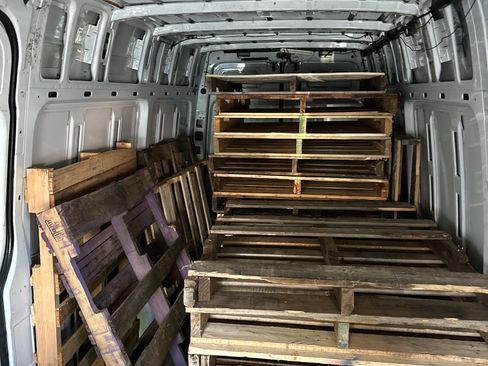 Used 2012 Mercedes-Benz Sprinter 2500 image 6