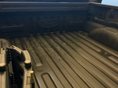 Used 2020 Ford F150 Platinum w/ Equipment Group 701A Luxury image 23