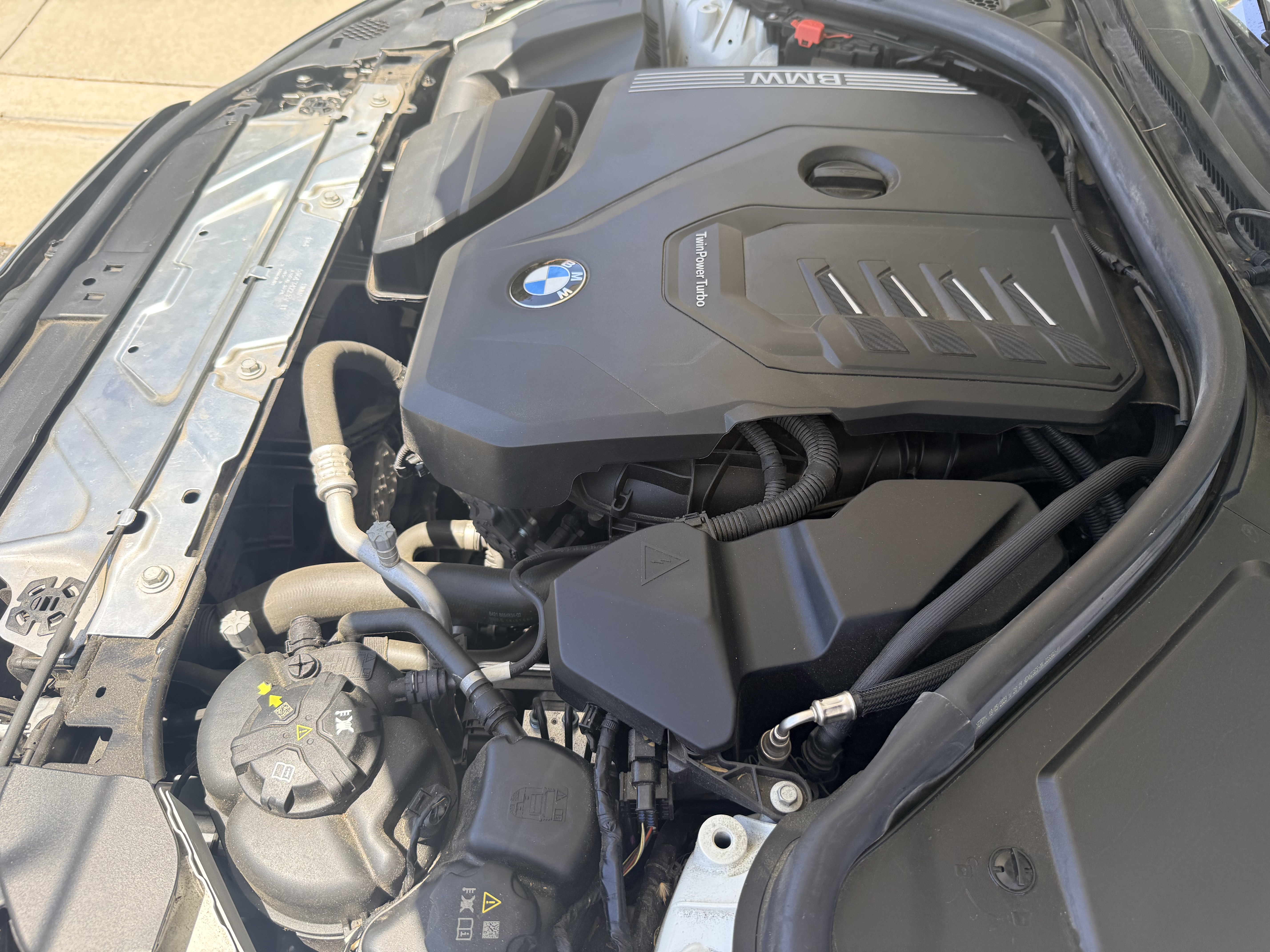 Used 2023 BMW 330i Sedan w/ Premium Package RWD image 17