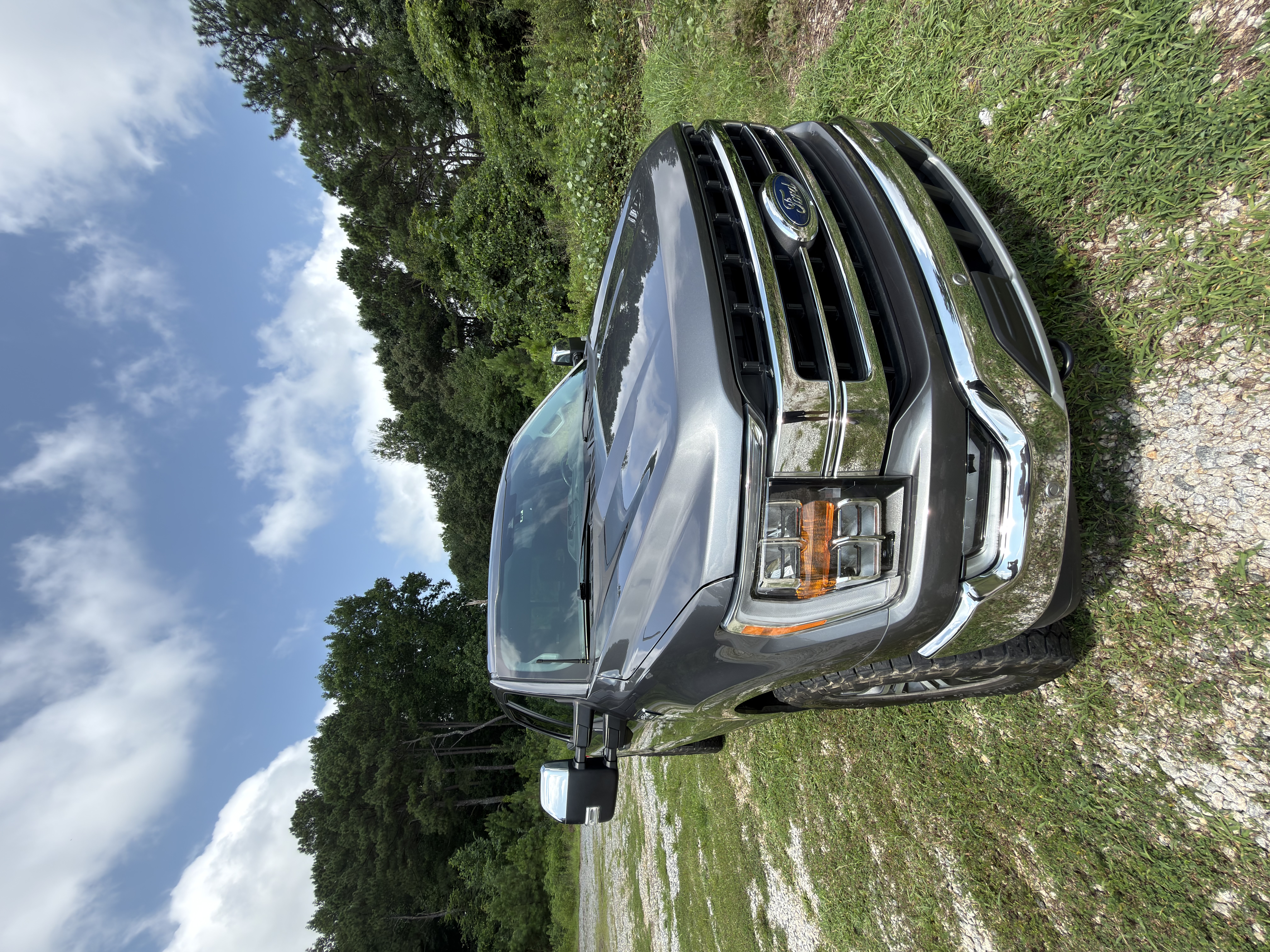 Used 2021 Ford F150 Lariat w/ Max Trailer Tow Package AWD/4WD image 12