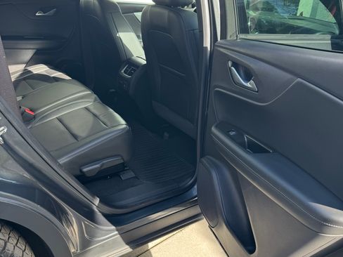 Used 2019 Chevrolet Blazer LT w/ Sun and Wheels Package image 15