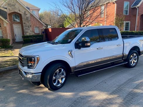 Used 2021 Ford F150 Lariat w/ Equipment Group 502A High AWD/4WD image 5