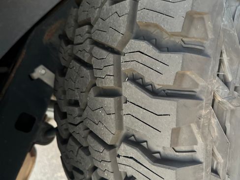 Used 2016 Jeep Wrangler Unlimited Rubicon w/ Connectivity Group image 26