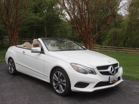 Used 2017 Mercedes-Benz E 400 Cabriolet image 16