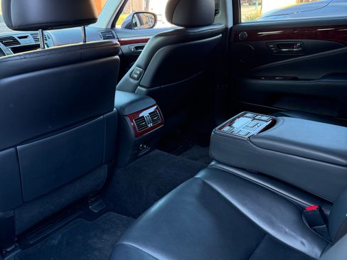 Used 2008 Lexus LS 600h L AWD/4WD image 9