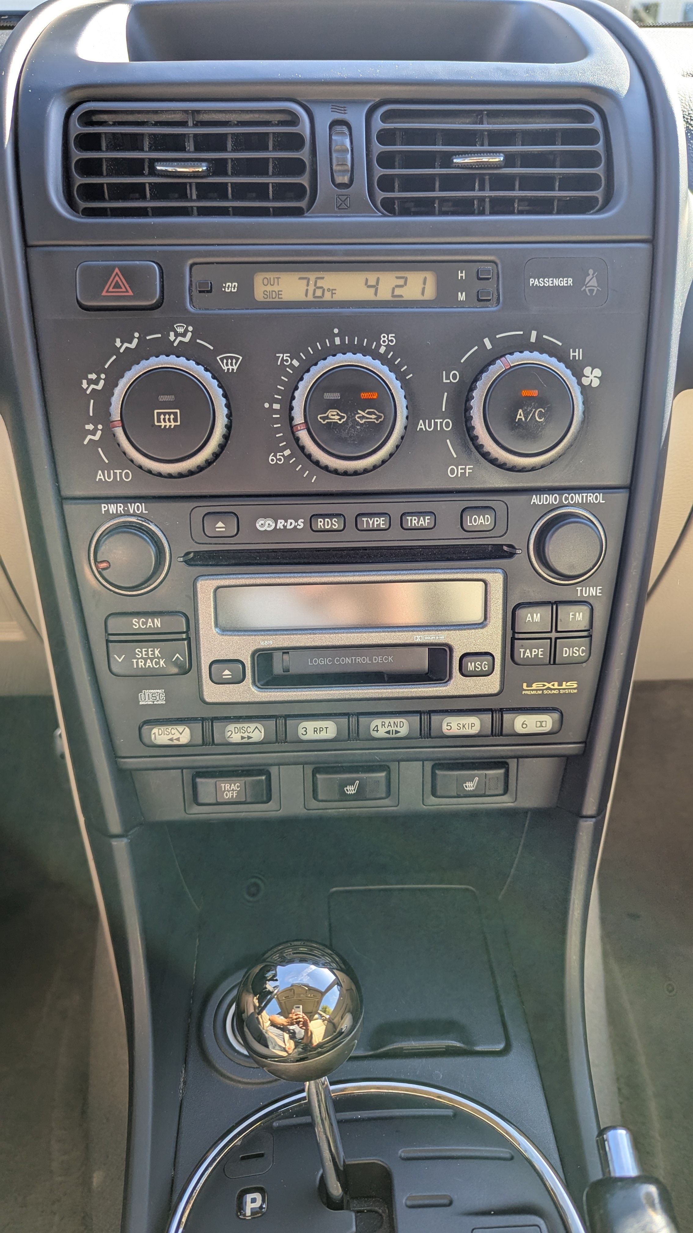 Used 2001 Lexus IS 300 RWD image 10
