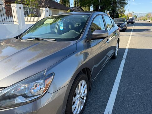 Used 2017 Nissan Sentra SV w/ Style Package image 2