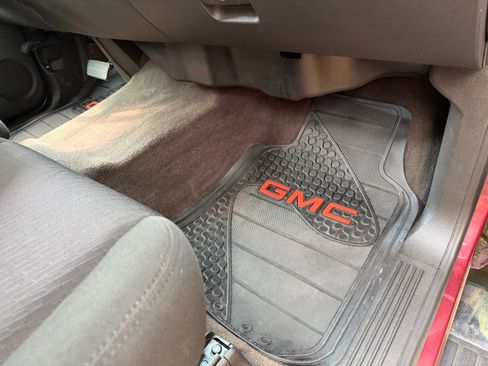 Used 2014 GMC Sierra 2500 SLE w/ SLE Preferred Package AWD/4WD image 23