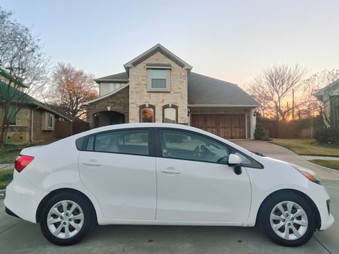 Used 2016 Kia Rio LX image 6
