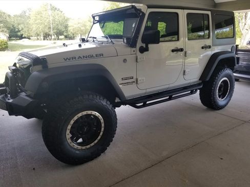 Used 2017 Jeep Wrangler Unlimited Sport w/ Quick Order Package 24S AWD/4WD image 1