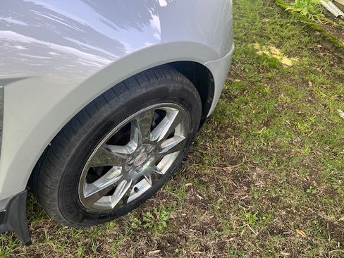 Used 2012 Cadillac SRX Premium image 21