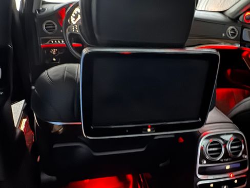 Used 2016 Mercedes-Benz Maybach S 600 Sedan 4D image 11