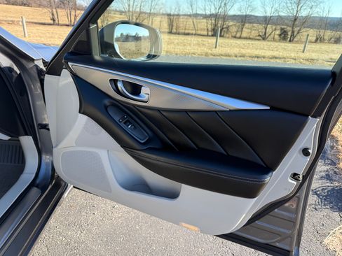 Used 2015 INFINITI Q50 2.0t w/ Moonroof Package image 20