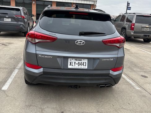 Used 2016 Hyundai Tucson Limited w/ Option Group 03 image 2