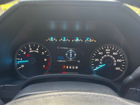 Used 2019 Ford F150 XLT w/ Equipment Group 302A Luxury image 11