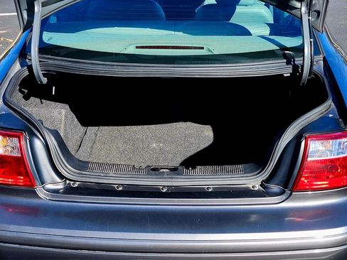 Used 2004 Mercury Sable LS Premium image 12