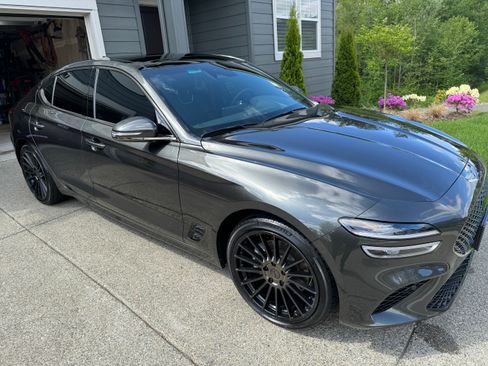 Used 2023 Genesis G70 2.0T w/ Sport Prestige Package image 1