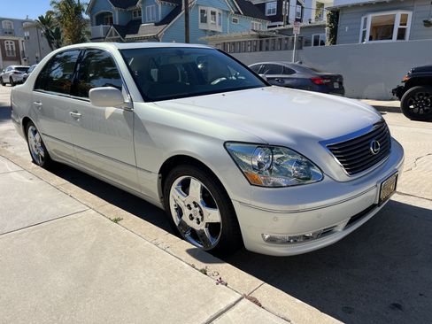 Used 2005 Lexus LS 430 image 6