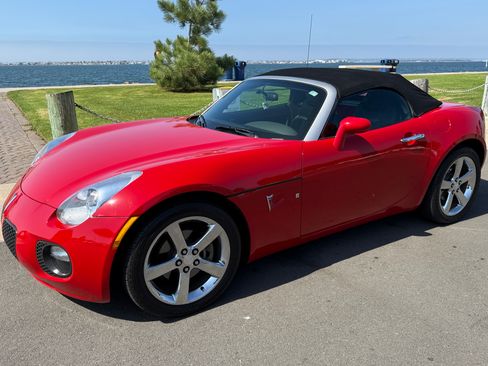 Used 2007 Pontiac Solstice GXP w/ Premium Package image 18