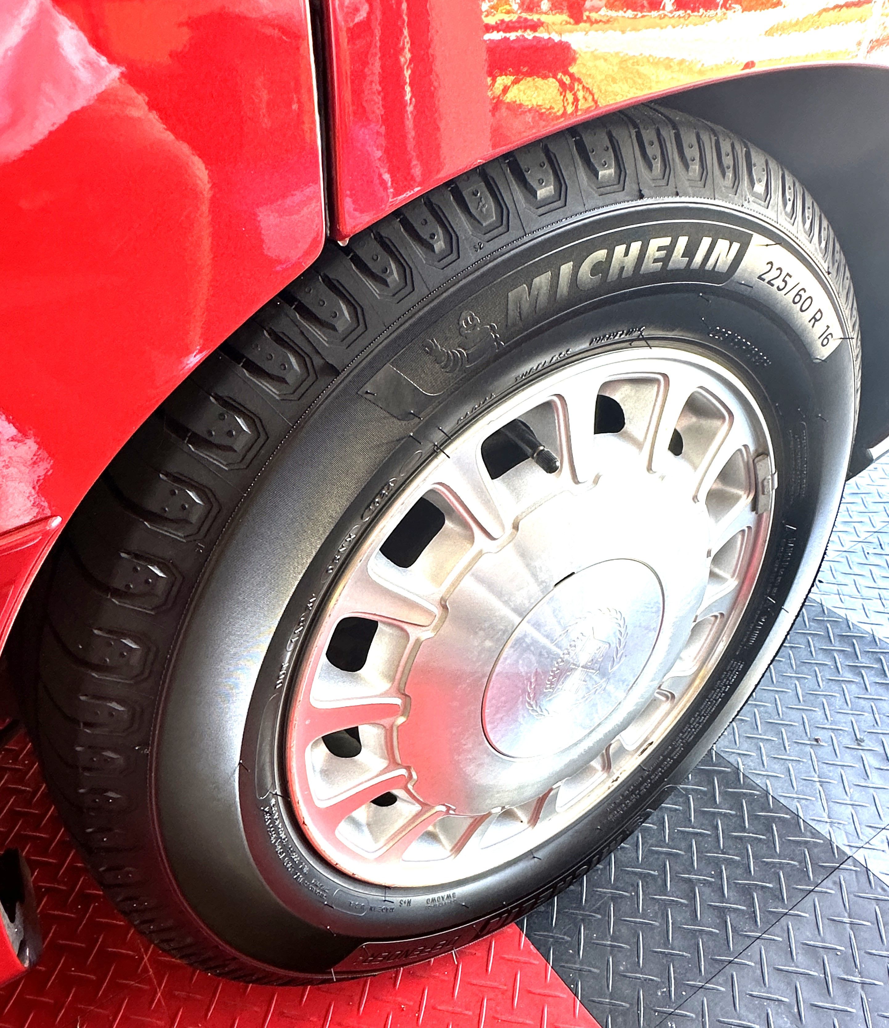 Used 1997 Cadillac De Ville Sedan FWD image 17
