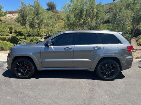 Used 2012 Jeep Grand Cherokee SRT8 w/ Luxury Group II AWD/4WD image 1