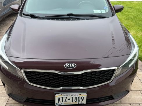 Used 2018 Kia Forte LX FWD image 4