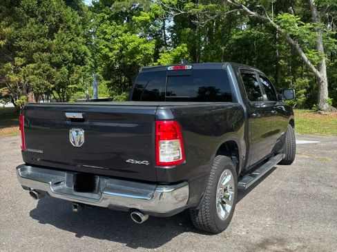 Used 2019 RAM 1500 Big Horn AWD/4WD image 4