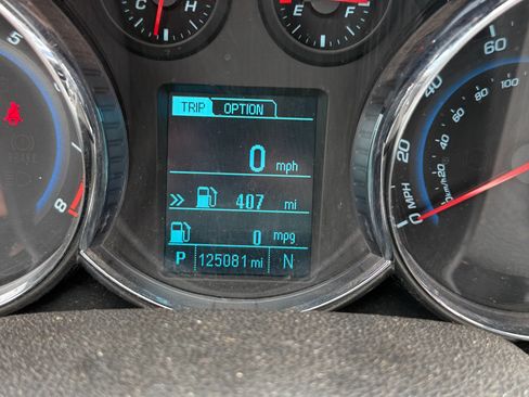Used 2014 Chevrolet Cruze LT w/ RS Package FWD image 10