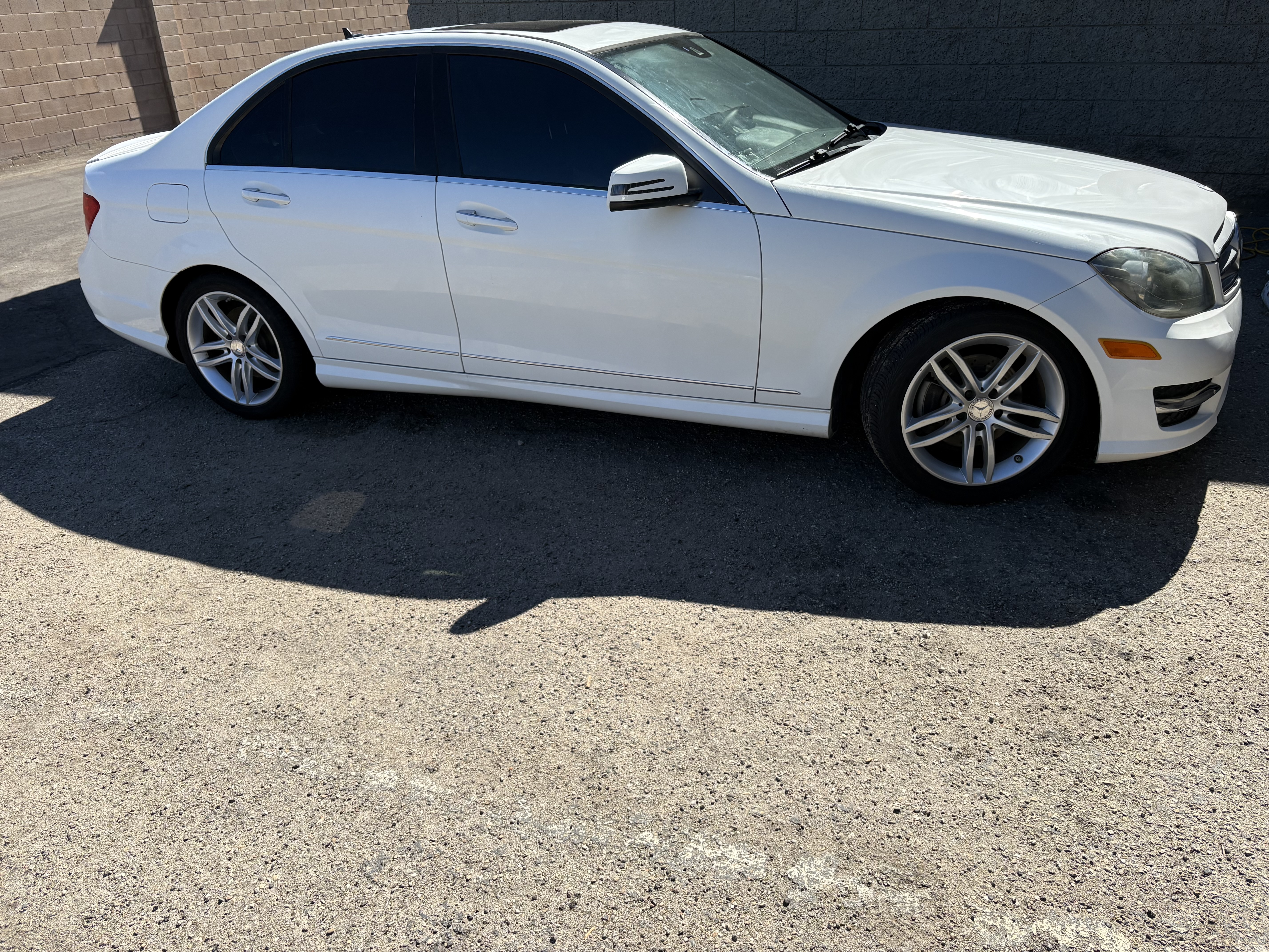 Used 2013 Mercedes-Benz C 250 Sedan image 9