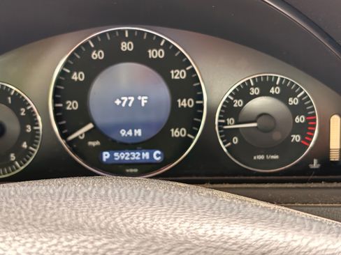 Used 2005 Mercedes-Benz CLK 320 Cabriolet image 10