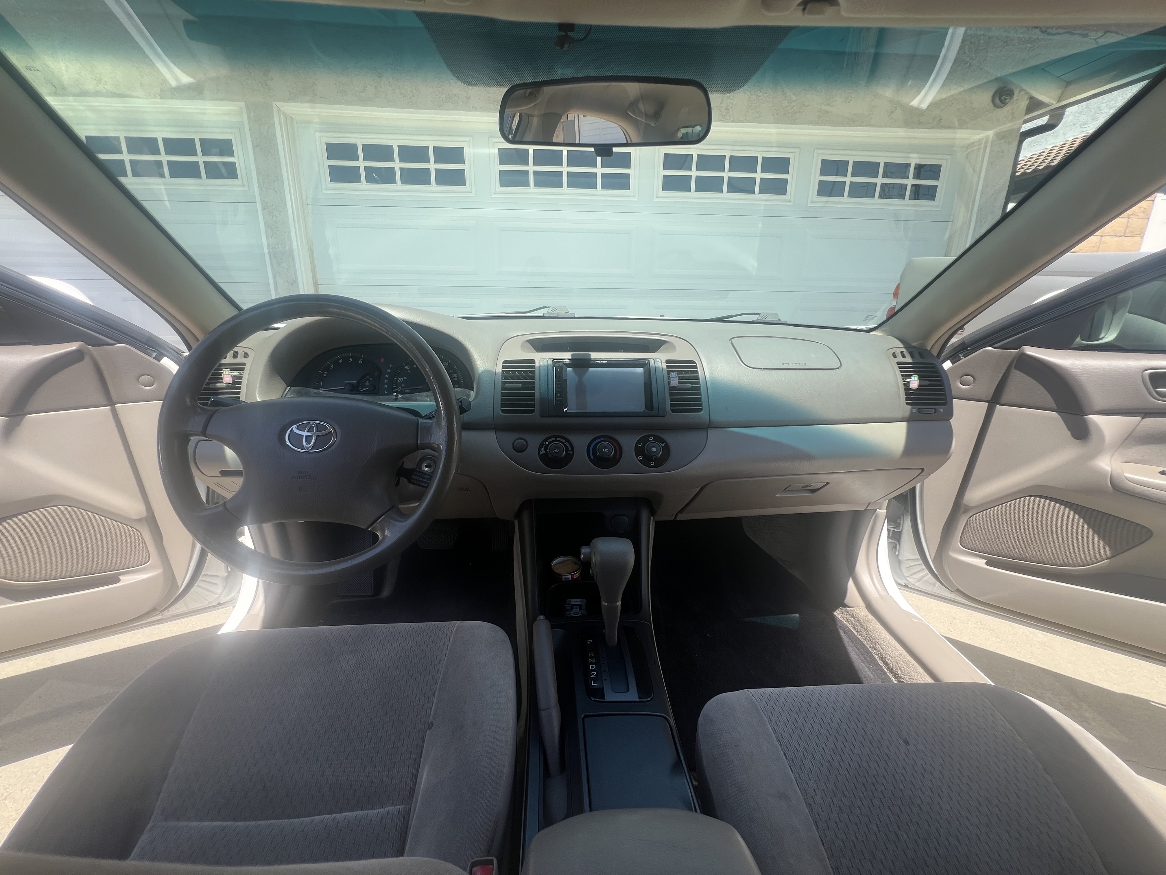 Used 2002 Toyota Camry LE w/ Pkg 1 FWD image 16
