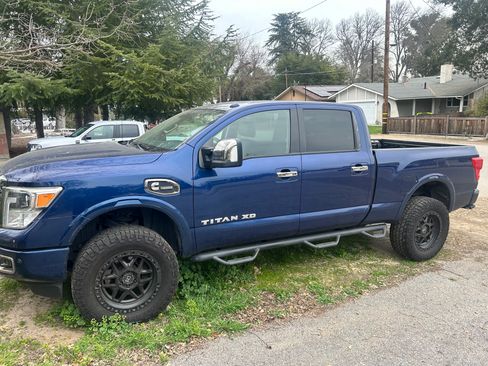 Used 2017 Nissan Titan Platinum Reserve image 1
