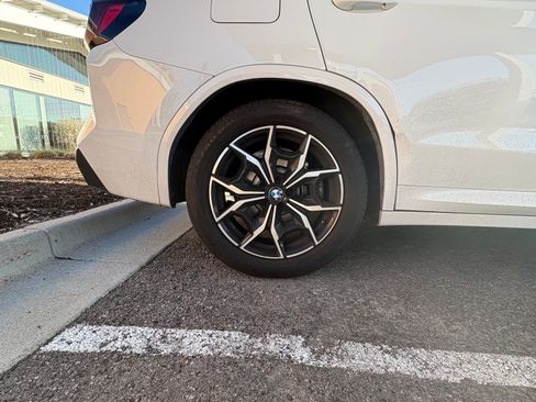 Used 2022 BMW X3 xDrive30i w/ M Sport Package 2 image 4