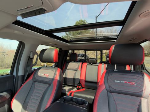 Used 2024 Ford F250 Lariat w/ Lariat Ultimate Package image 8