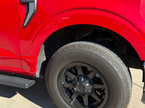 Used 2021 Ford F150 XLT image 8