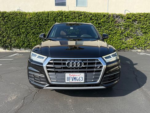 Used 2018 Audi Q5 2.0T Premium Plus w/ Premium Plus Package AWD/4WD image 5