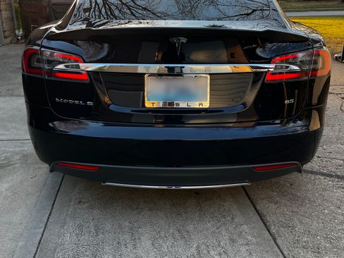 Used 2014 Tesla Model S image 4