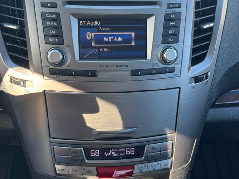 Used 2013 Subaru Legacy 3.6R Limited image 13