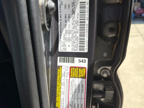 Used 2020 Toyota Tacoma TRD Off-Road w/ Technology Package AWD/4WD image 28