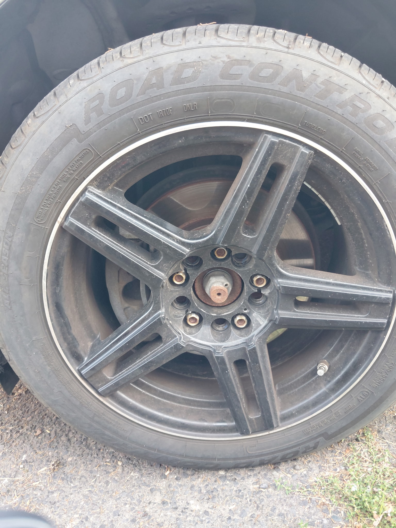Used 2015 Nissan Sentra SV FWD image 13