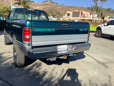 Used 1995 Dodge Ram 2500 Truck 4x4 Regular Cab image 10