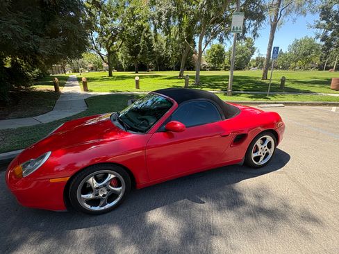Used 2001 Porsche Boxster S RWD image 9
