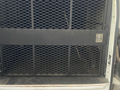 Used 2019 Ford Transit 150 148 Low Roof RWD image 2