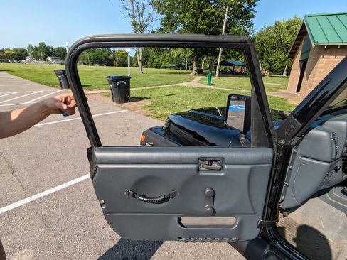 Used 1997 Jeep Wrangler Sport image 11