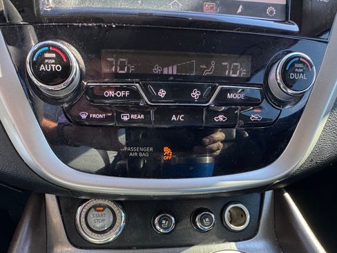 Used 2015 Nissan Murano Platinum w/ Platinum Technology Package image 8