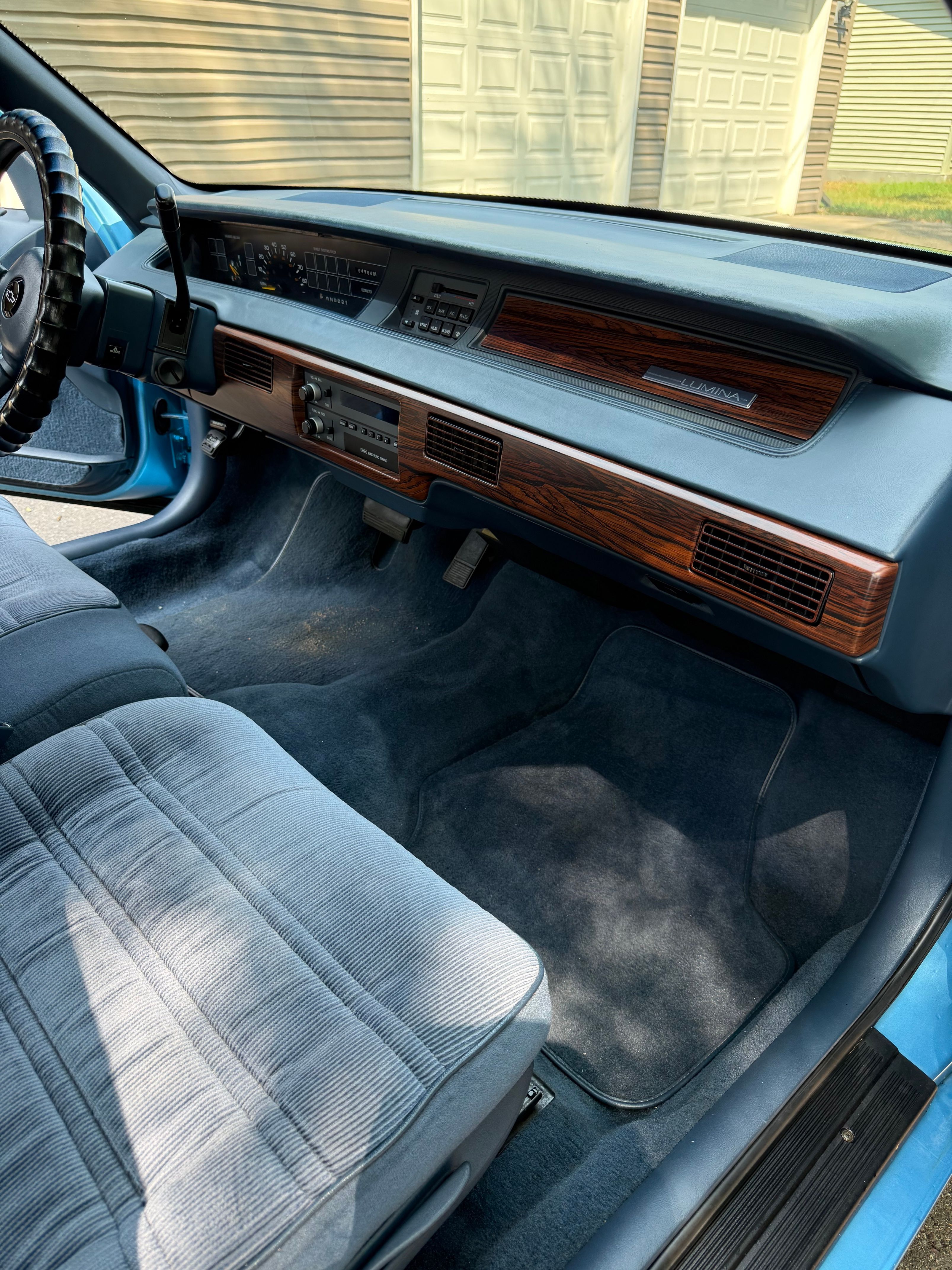 Used 1992 Chevrolet Lumina Sedan FWD image 13