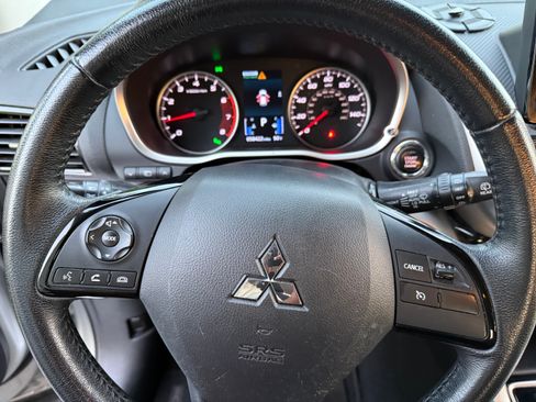 Used 2022 Mitsubishi Eclipse Cross SE AWD/4WD image 16
